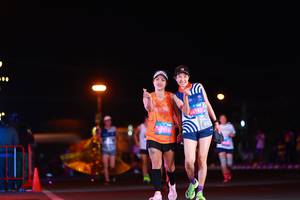 BIB: 66783
                            <button type="button" onclick="openModal(22990123)" class="btn btn-primary btn-sm float-right btn-popup" data-toggle="modal" data-target=".modal-high-quality">
                        <i class="fas fa-shopping-cart"></i> Add to Cart
                    </button>
                                            <button type="button" onclick="isThisMe(22990123, true)" class="btn btn-success btn-sm float-right btn-popup btn-isme hidden" data-toggle="tooltip" data-placement="bottom" title="นี่คือรูปของคุณใช่ไหม คลิกที่นี่เพื่อเอาเข้าอัลบั้ม">
                        <i class="fas fa-plus"></i> Add to album
                    </button>
                    <button type="button" onclick="isThisMe(22990123, false)" class="btn btn-warning btn-sm float-right btn-popup btn-isnotme hidden">
                        <i class="fas fa-ban"></i> Remove from album
                    </button>